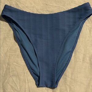 Abercrombie & Fitch mid rise high leg moderate Bikini Bottom, blue, size small